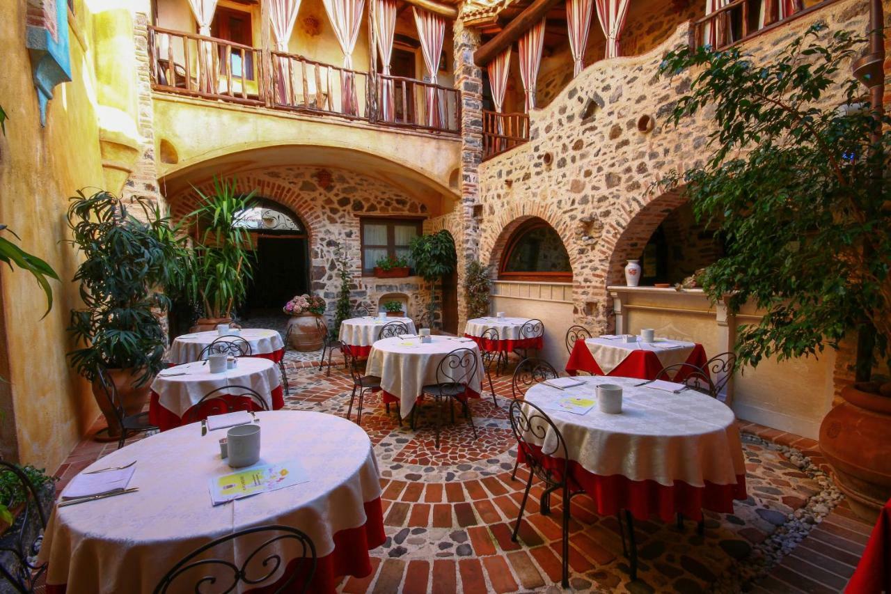 Hotel Anticos Palathos Orosei Luaran gambar